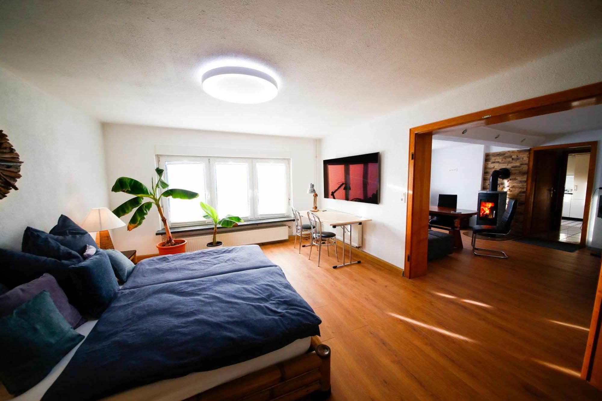 Schlossberg Apartments & Garten In Der Natur & Unweit Vom "Thueringer Meer" Unterwellenborn ภายนอก รูปภาพ